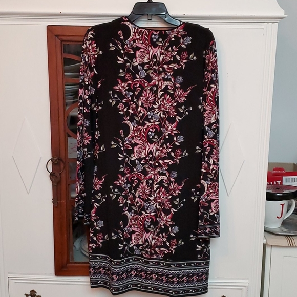 White House Black Market Dress - Picture 4 of 10